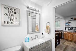 11 Chelsea Place 1 Bedroom Condo by RedAwning