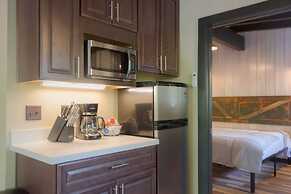 Destination Oak Creek 4 1 Bedroom Apts by RedAwning