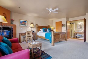 Adobe Hacienda- Sedona Suite 1 Bedroom Apts by RedAwning