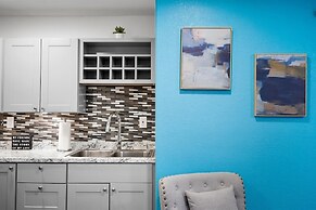 14 Chelsea Place 1 Bedroom Condo by RedAwning