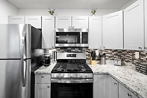 14 Chelsea Place 1 Bedroom Condo by RedAwning