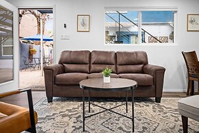 14 Chelsea Place 1 Bedroom Condo by RedAwning