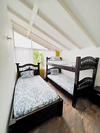 Altos de agua blanca