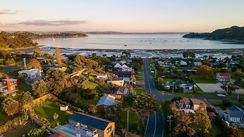 Moa Cottage in Oneroa Village