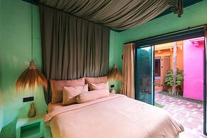 El Barrio Boutique Hotel & Bar