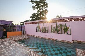 El Barrio Boutique Hotel & Bar