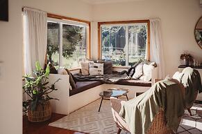 Paradise Valley Lodge