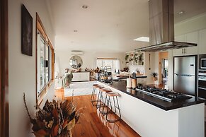 Paradise Valley Lodge