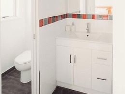 Paradise Valley Lodge