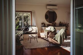 Paradise Valley Lodge