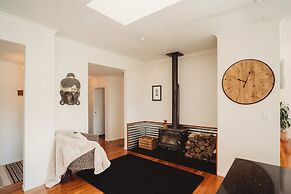 Paradise Valley Lodge