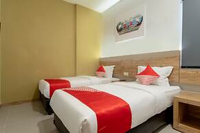 OYO 3159 Festive Inn