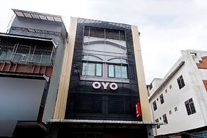 OYO 3159 Festive Inn