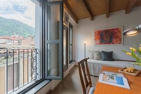 Luini 7 in Como With 2 Bedrooms and 1 Bathrooms
