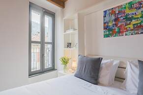 Luini 7 in Como With 2 Bedrooms and 1 Bathrooms