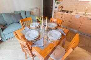 Luini 7 in Como With 2 Bedrooms and 1 Bathrooms