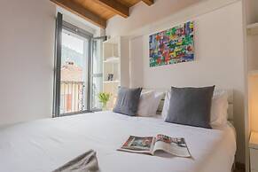 Luini 7 in Como With 2 Bedrooms and 1 Bathrooms