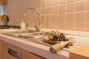 Luini 7 in Como With 2 Bedrooms and 1 Bathrooms