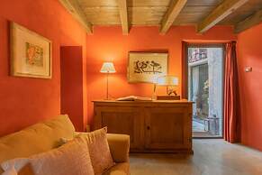 La Corte Degli Artisti