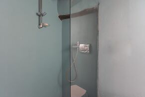 La Corte Degli Artisti