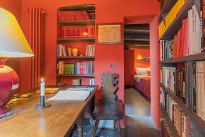 La Corte Degli Artisti