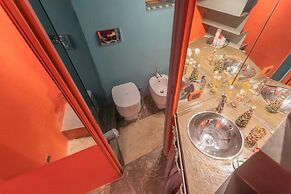 La Corte Degli Artisti