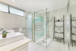 ZEN CROWN TOWERS - 3Bedroom Luxury Pad