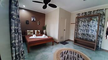 On Board Panglao Beach Hostel and Resort