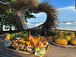 On Board Panglao Beach Hostel and Resort