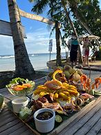 On Board Panglao Beach Hostel and Resort