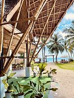 On Board Panglao Beach Hostel and Resort