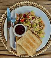 On Board Panglao Beach Hostel and Resort