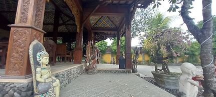 Matahari Inn Kuta Lombok