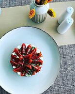 Alexandra Beach Hotel