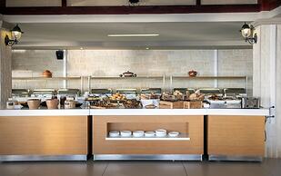 Alexandra Beach Hotel