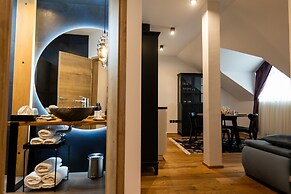 Apartments Kavenija