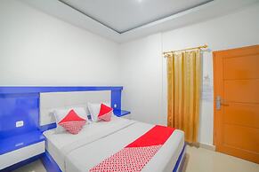Super OYO 90457 Anara Residence & Guest House