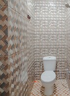 Super OYO 90457 Anara Residence & Guest House