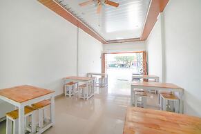 Super OYO 90457 Anara Residence & Guest House