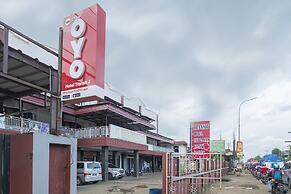 Super OYO 2704 Hotel Transit 2