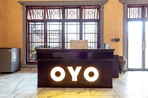 OYO 2777 Sleepover Sei Serayu