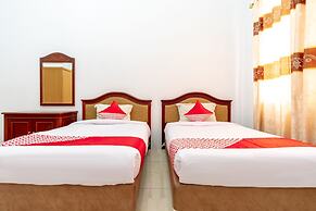 OYO 2777 Sleepover Sei Serayu