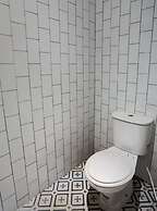 Super OYO 3109 Point Inn