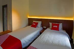 Super OYO 3109 Point Inn