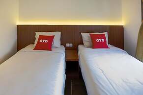 Super OYO 3109 Point Inn
