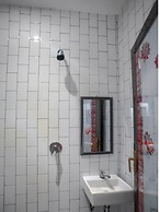 Super OYO 3109 Point Inn