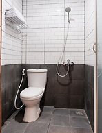 Super OYO 3150 Theodore Homestay