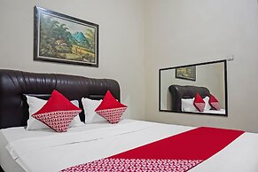 Super OYO 92134 Bogor Guest House