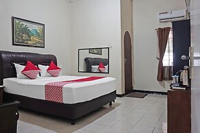 Super OYO 92134 Bogor Guest House