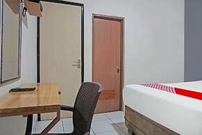 Super OYO 92134 Bogor Guest House